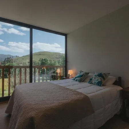 Casa Velha De Ponta Soto