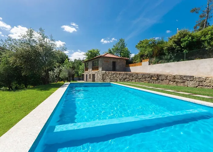 Casa Velha De Ponta Soto Cela (Vila Verde, Braga)