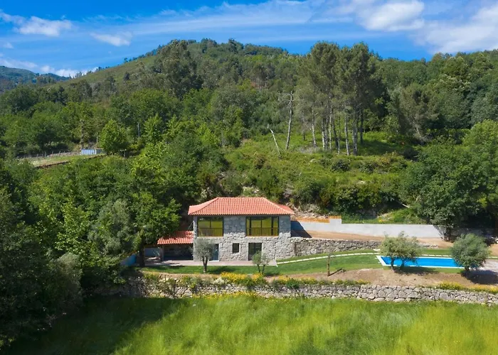 Casa Velha De Ponta Soto Tatil Evi Cela (Vila Verde, Braga)